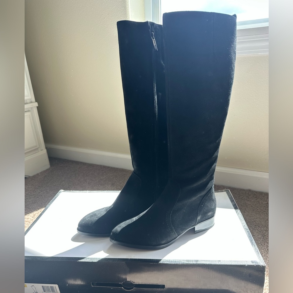 NINE WEST Black Suede Boot - Size 7